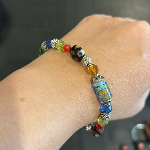Colorful Millefiori Glass Beaded Stretch Bracelet - Picture 4 of 6